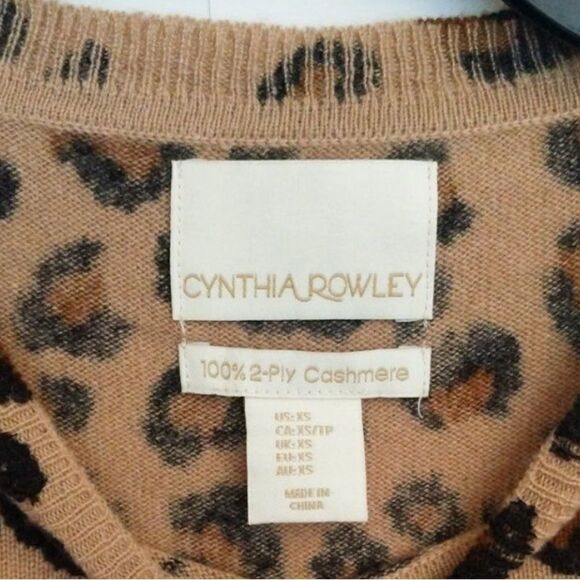 CYNTHIA ROWLEY Animal Print 2 Ply Cashmere Sweater - Picture 3 of 5